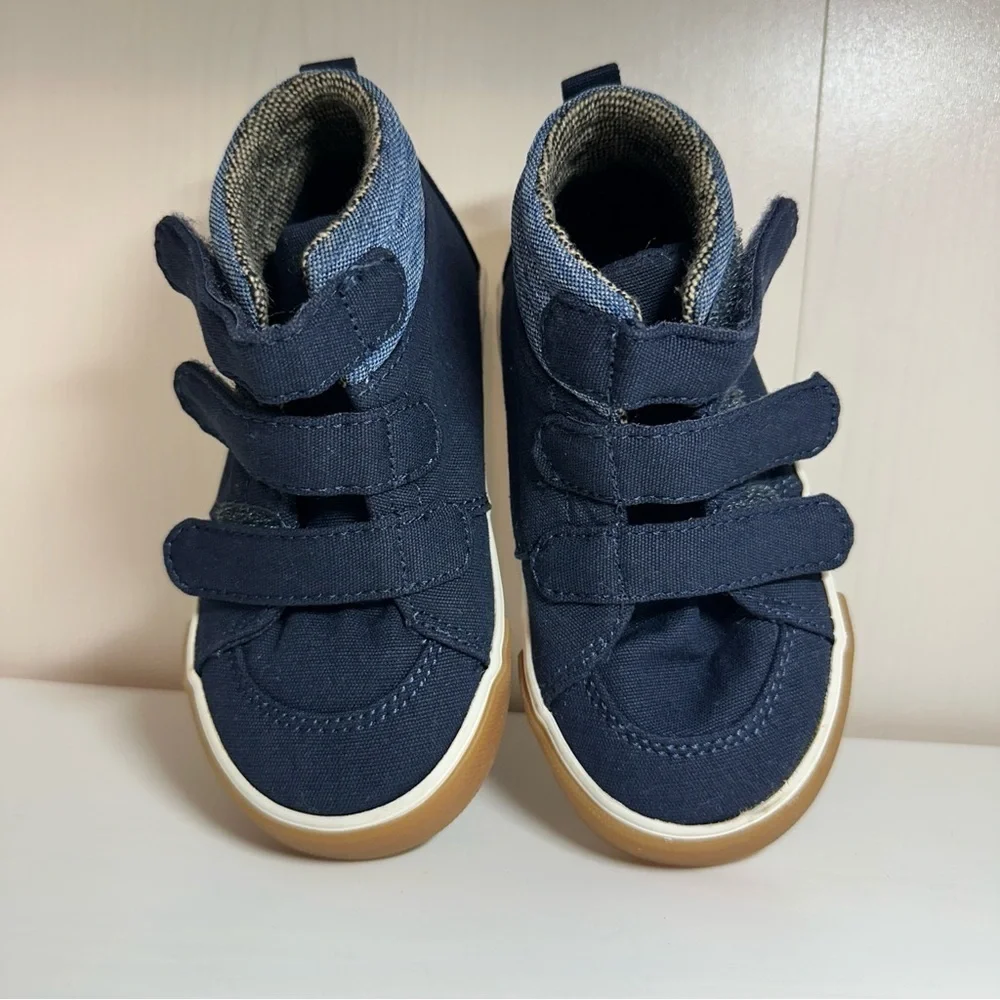 Old Navy High Top Toddler Sneakers